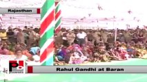 Rahul Gandhi in Baran (Rajasthan) says “Pet bharke roti ghayenge, Congress party ko laayenge”