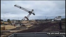 2013 Best Crane Fails!! Crashes and Accident Compilation!!