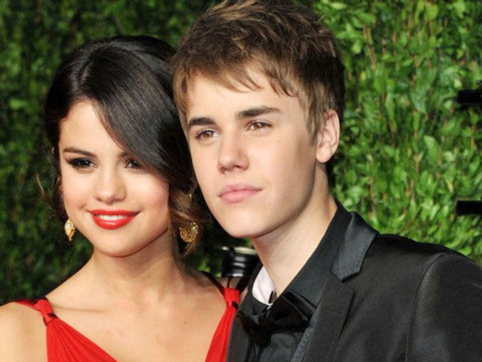 Selena Gomez Misses Justin Bieber