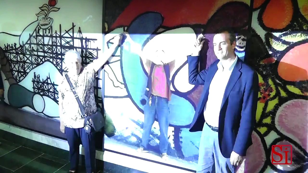 Napoli - Metrò di Scampia: 250 murales ricordano Felice Pignataro (20.09.13)
