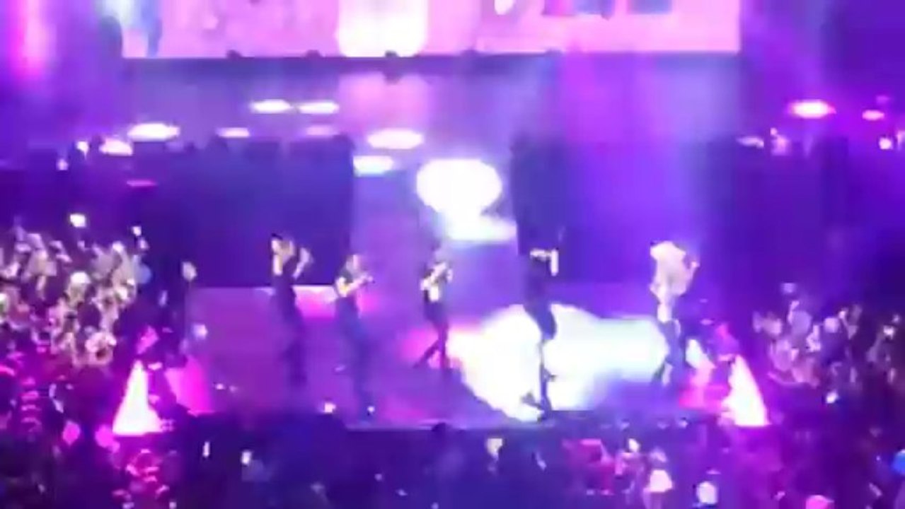 ▶ 130907 BEAST-Beautiful Music Bank in İstanbul