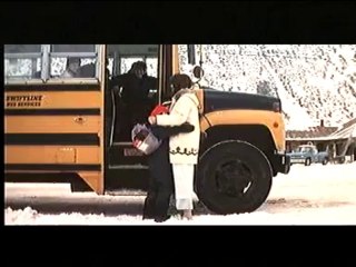 De beaux lendemains ( bande annonce VOST )