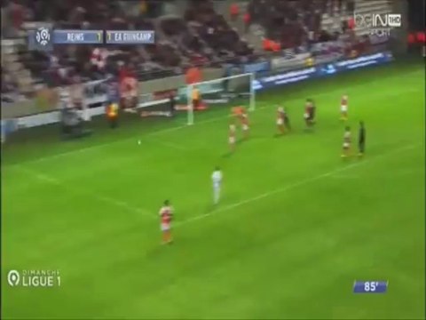 13 J06 REIMS GUINGAMP : Poteau Yatabaré