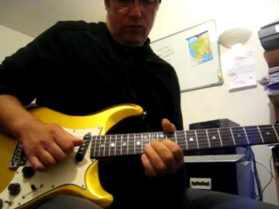 De Qui Est Ce Riff ?( Cours Guitare )