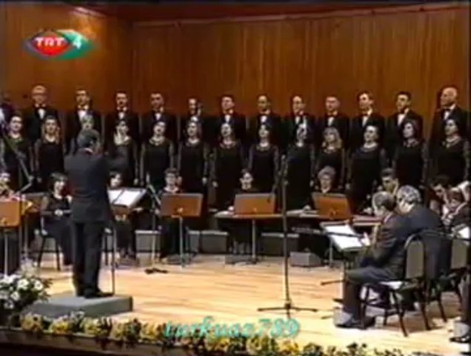İSTANBUL DKTM KOROSU-Kul oldum bir cefâ-kâre cihan bağında gül-femdir