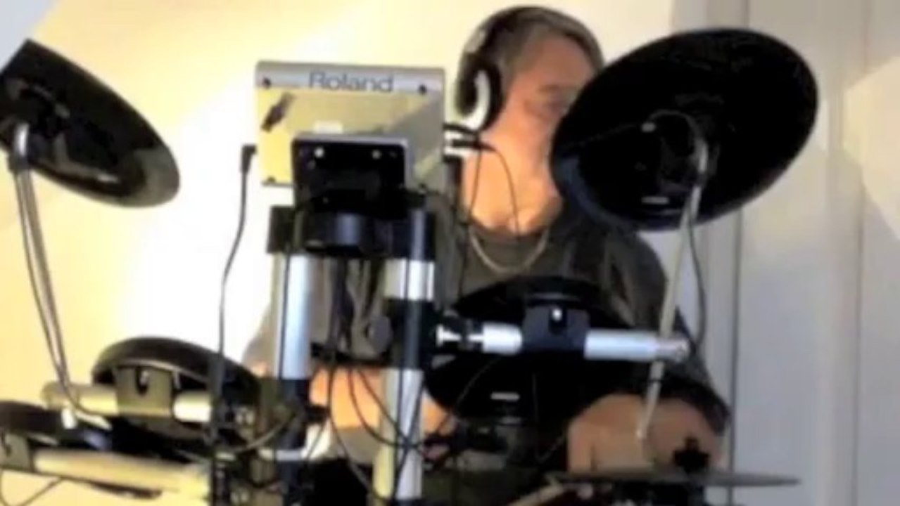 STATUS QUO Roll over Beethoven DRUM COVER