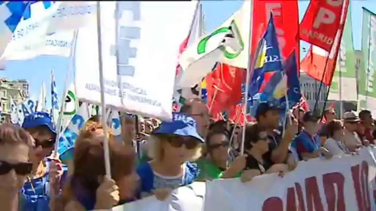 La undécima marea blanca festeja el freno del TSJM