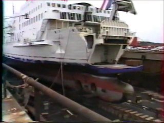 Seafrance Cezanne en cale seche et Seafrance Monet