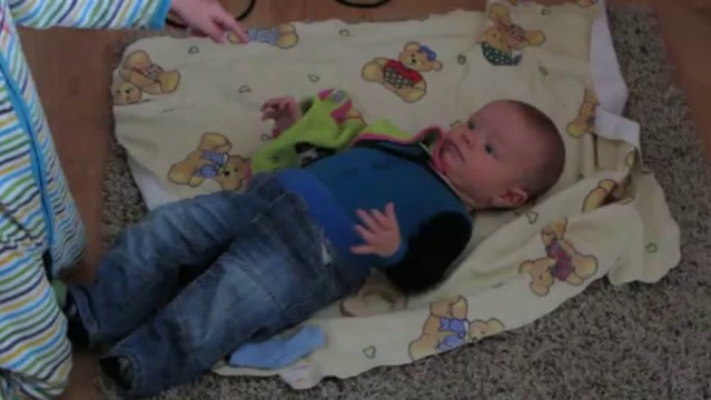 008 - Lilja joue avec Lukas