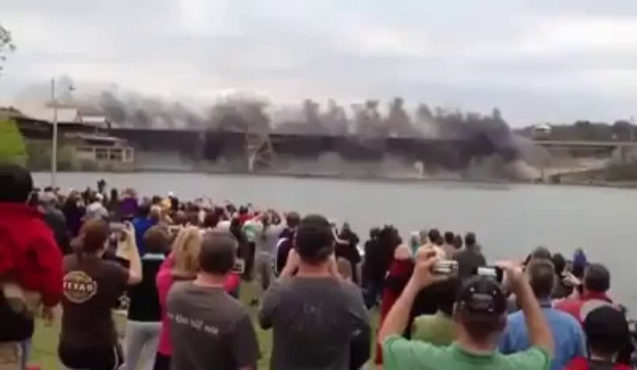 Amazing Bridge Blast