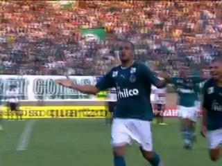 Goiás marca no final e derruba invencibilidade de Muricy no São Paulo