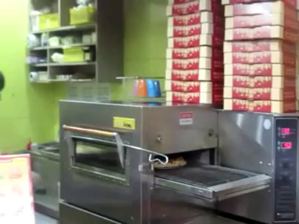 four à pizza