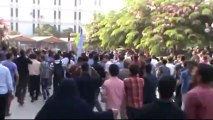 فيديو تظاهرات جديدة بجامعه المنصورة ومشاداة بين الموظفين والطلاب