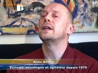 Alain Soral parle du voile à l'école