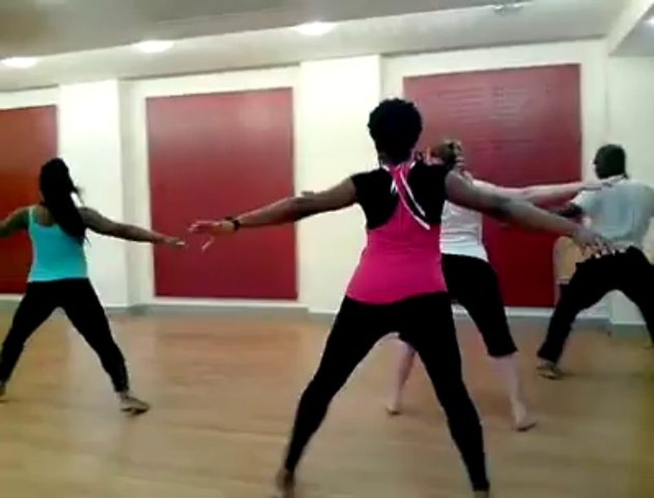 STAGE DE DANSE TRADITIONNELLE HAITIENNEcours de danse ballethaitiendeparis@gmail.com