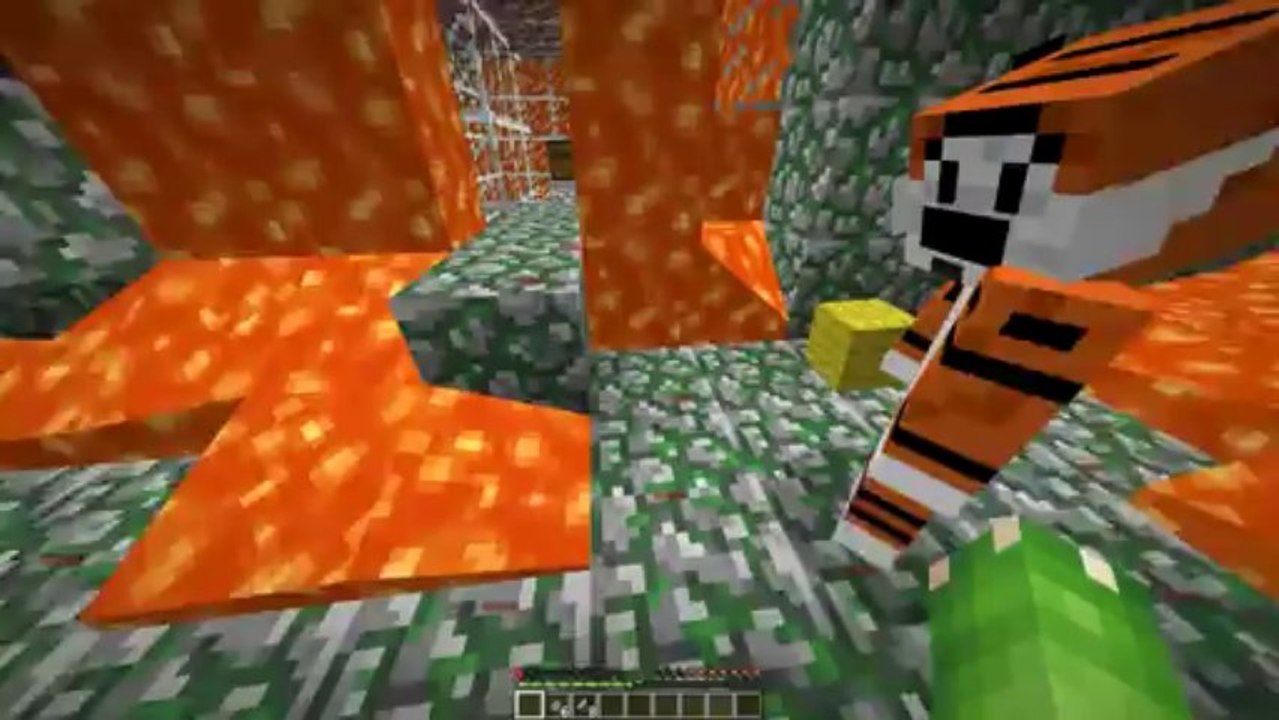 CREEPERS EVERYWHERE D: - LAGx Play Minecraft Super Hostile: Sea of Flame II - Episode 8