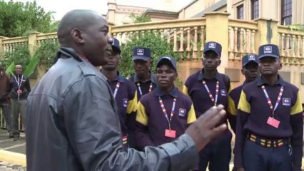 Kenia, continúa crisis de rehenes