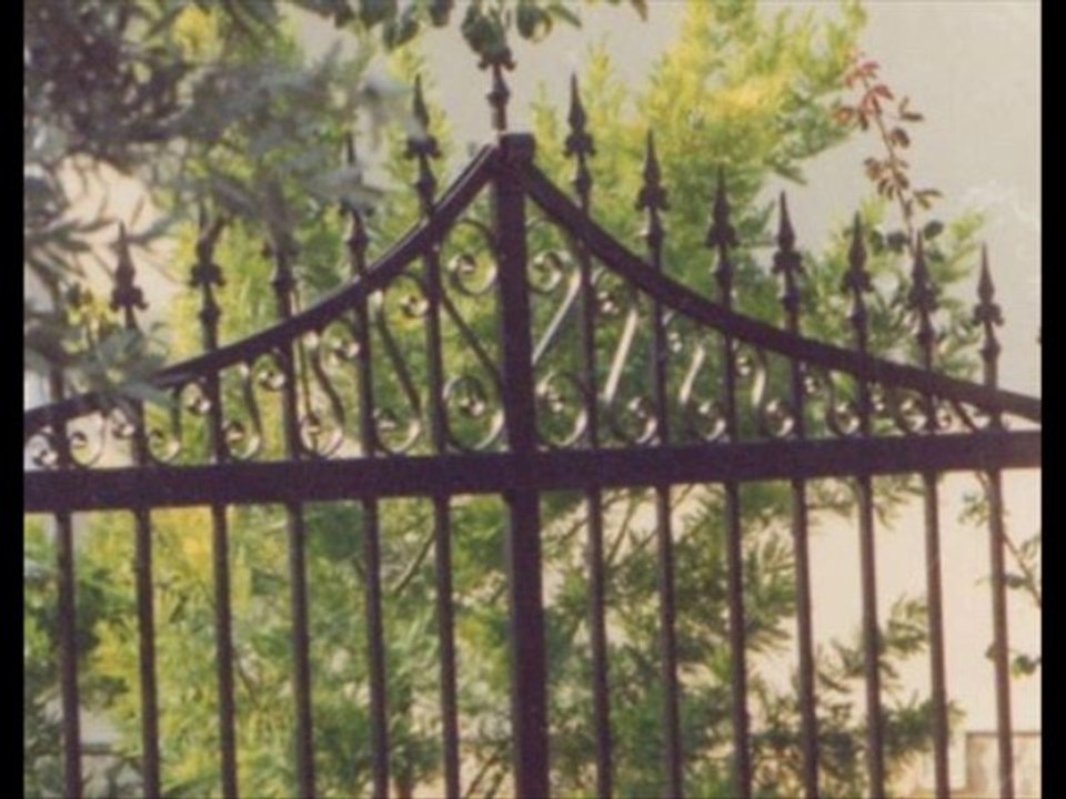 Κάγκελα Κορυδαλλός 210-61.4.87.20 Μπαλκονιών Κάγκελα Κορυδαλλός Περίφραξης Κάγκελα Κορυδαλλός Σιδερένια Κάγκελα Κορυδαλλός Αλουμινίου Κάγκελα Κορυδαλλός Ασφαλείας Κάγκελα Κορυδαλλός Πτυσσόμενα Κάγκελα Κορυδαλλός Μασίφ Κάγκελα Κορυδαλλός Ασφάλειες παραθύρω