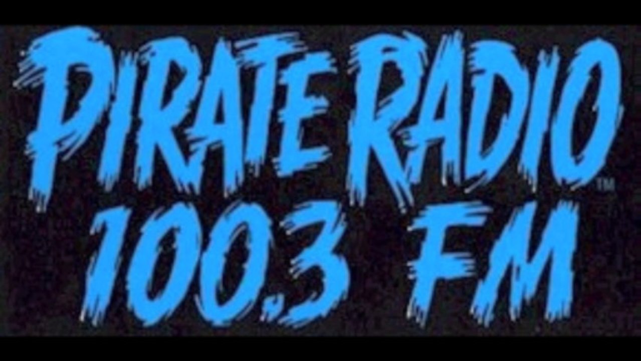 FIRST MINUTES OF KQLZ PIRATE RADIO LOS ANGELES