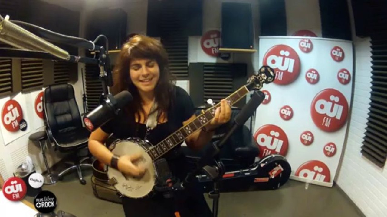 Lisa Leblanc - Cerveau Ramolli - Session Acoustique OÜI FM