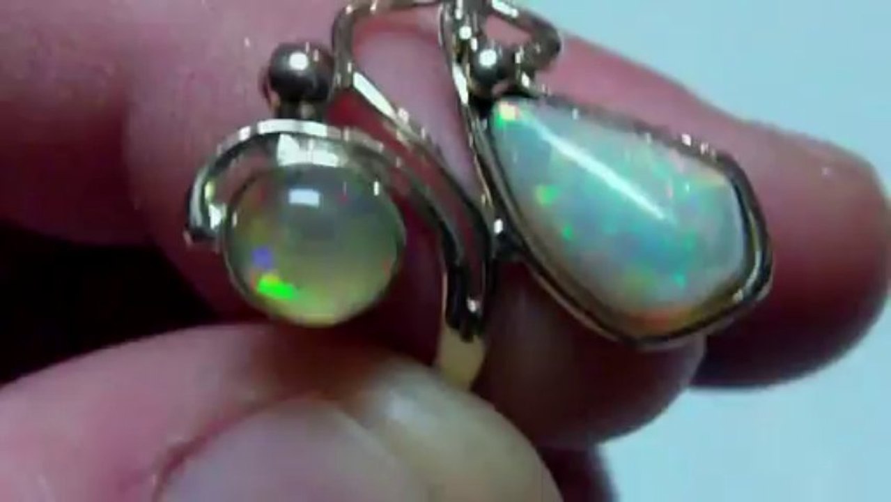 AB32 - Bijou OPAL ORION - Bague or massif 18 K opale mexique et éthiopie