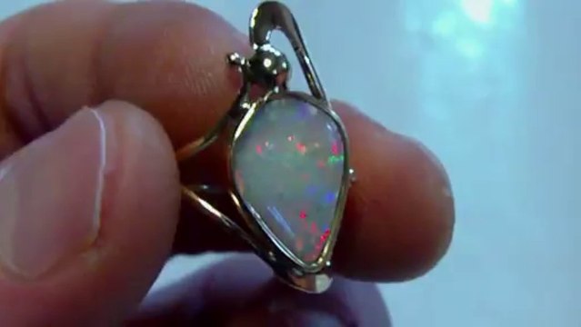 AB35 - Bijou OPAL ORION - Bague or massif 18 K opale blanche australie ring