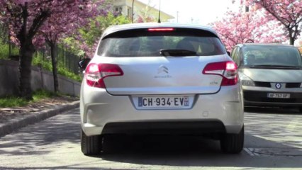 Comment réussir un démarrage en côte - Apprendre à conduire