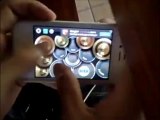 Tocando bateria com um iPhone - Henrique e Juliano (Não to valendo nada)