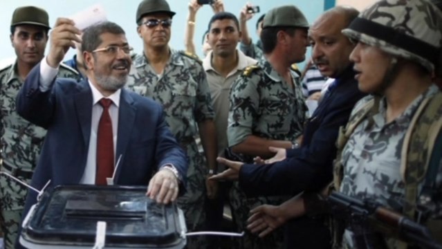 Egyptian court bans Muslim Brotherhood, seizes funds
