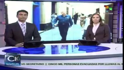 Íntima ceremonia para velar restos de Álvaro Mutis en México