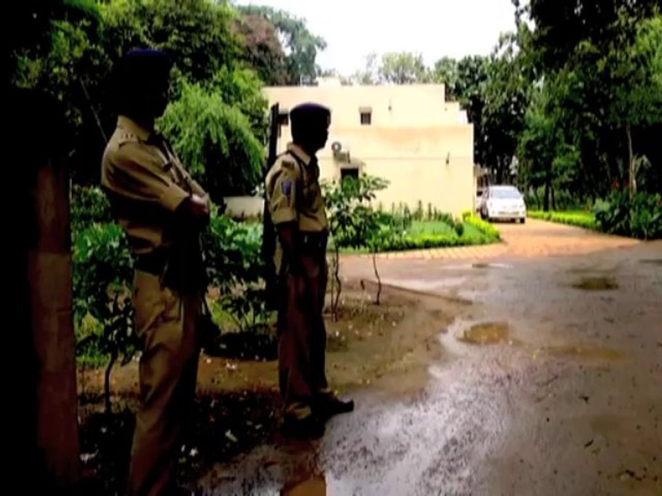 Tv9 Gujarat - Ishrat Jahan case CBI questions Gujarat Law Minister Pradeep Singh Jadeja