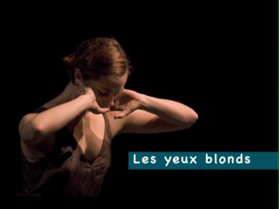 Les yeux blonds