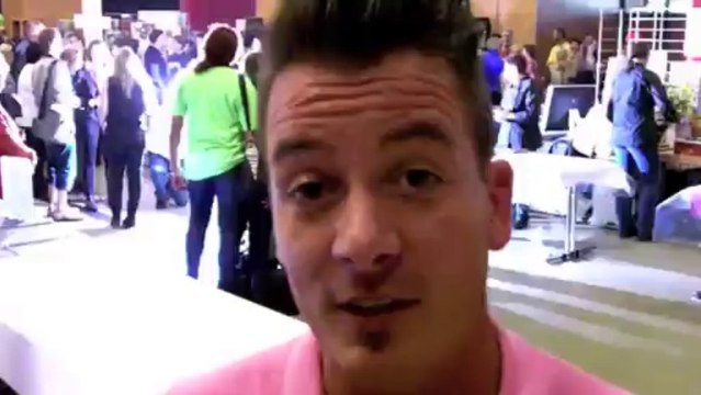 ITW de Nicolas Rieffel (ex Masterchef 2010) lors record du monde du plus grand nombre de tartines simultanées battu à Mutzig (Alsace), le 23 septembre 2013