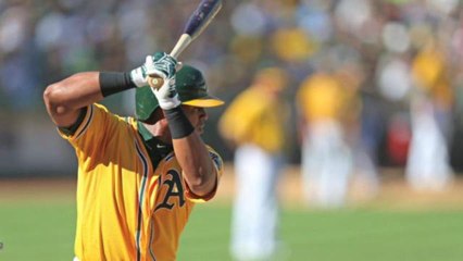 MLB Playoff Race Heats Up: Key Battles & Last-Minute Standings 🏆