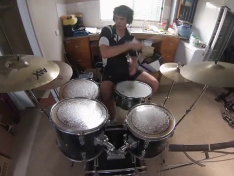 Travis Barker - Carry It - Improvised Drum Cover