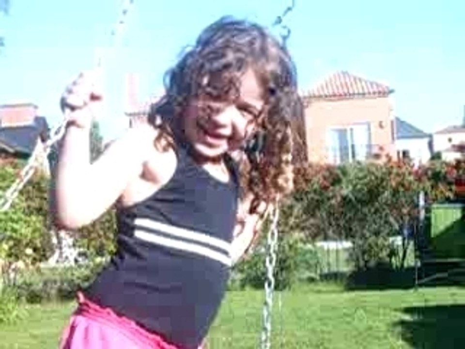 031 clip Shuly