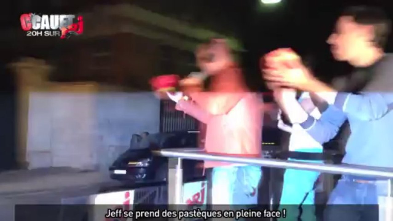 Jeff se prend des pastèques en pleine face ! - C'Cauet sur NRJ
