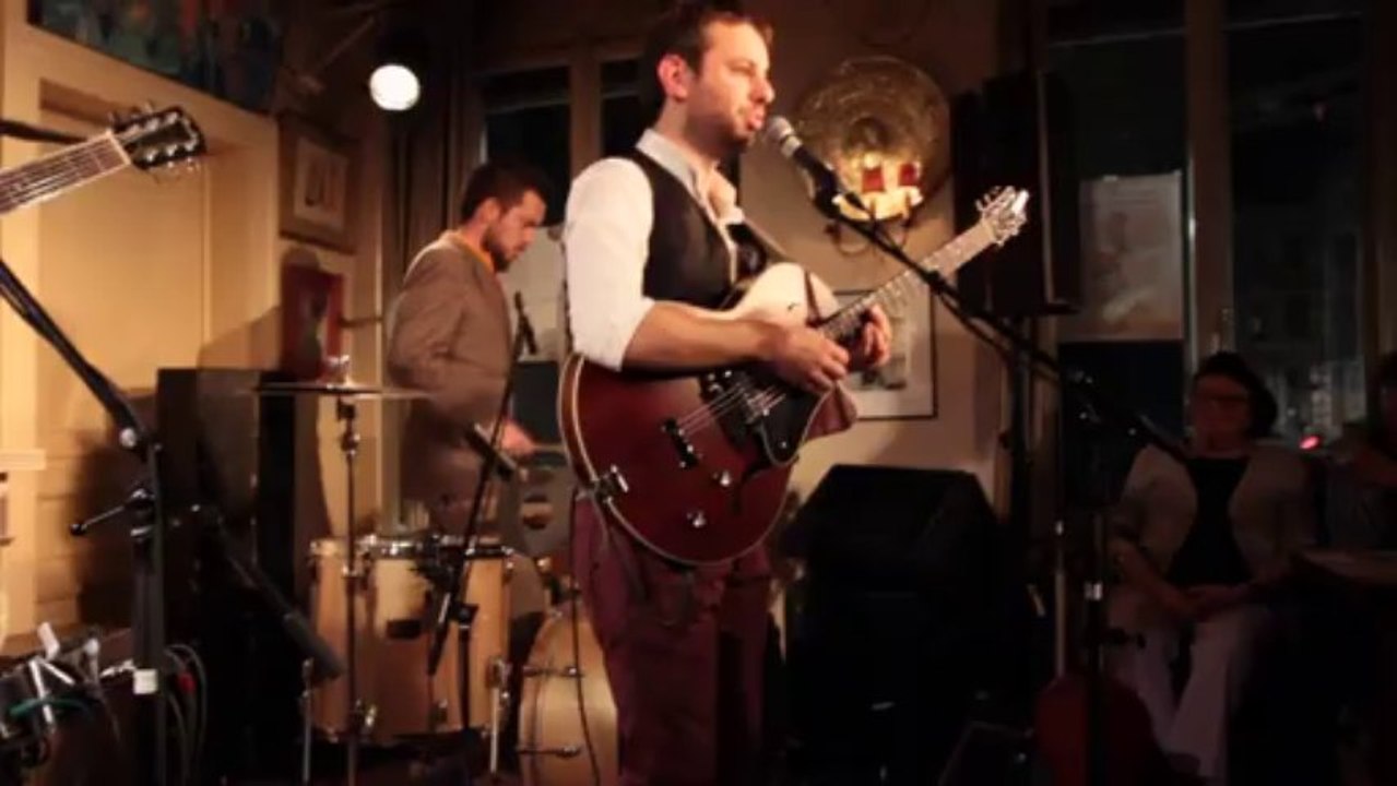 Tony Melvil - Biennale Chanson Française - La fleur au fusil - Marmite 2013