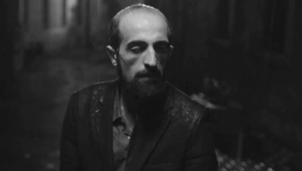 Yangın Var (Halil Sezai)