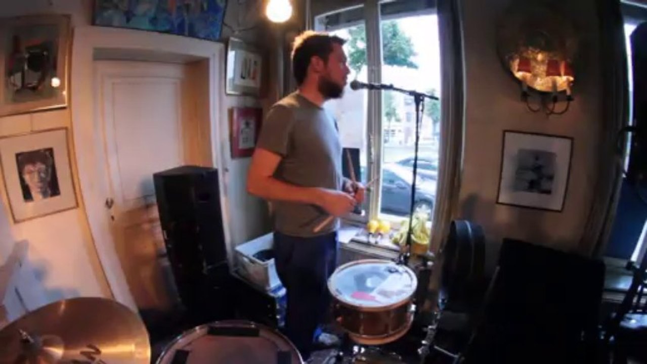 Tony Melvil - Biennale Chanson Française - destinée Balance - Marmite 2013