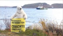 Rusia acusa de piratería a 30 activistas de Greenpeace