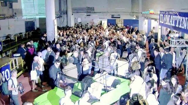 Napoli - De Magistris al Mattino in memoria di Siani (23.09.13)