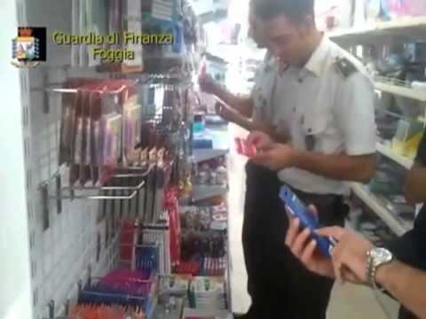 San Severo (FG) - Sequestrati 9.000 articoli scolastici non conformi (24.09.13)