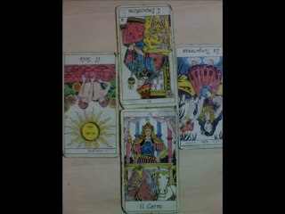 Astrologia e Cartomanzia uso contemporaneo nella lettura e interpr