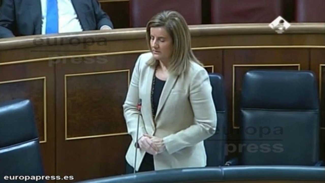 Báñez promete revalorizar pensiones "en el medio plazo"