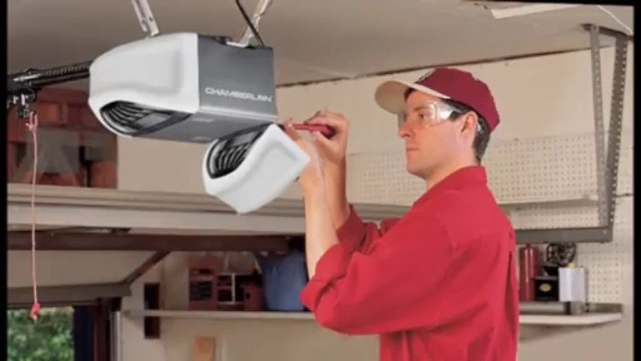 Garage Door Service Edmonton – Repair and Maintenance in Winters