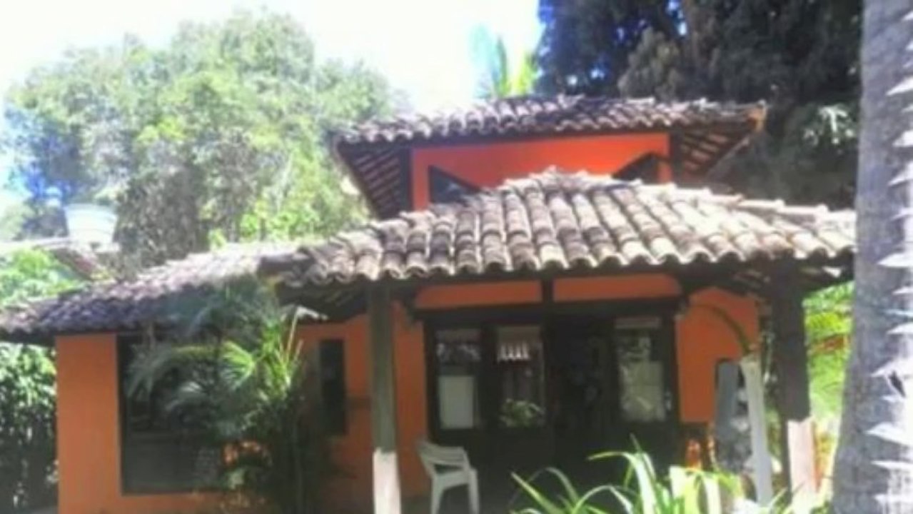 Casa Com 2 Quartos Próximo Do Quadrado À Venda De Trancoso