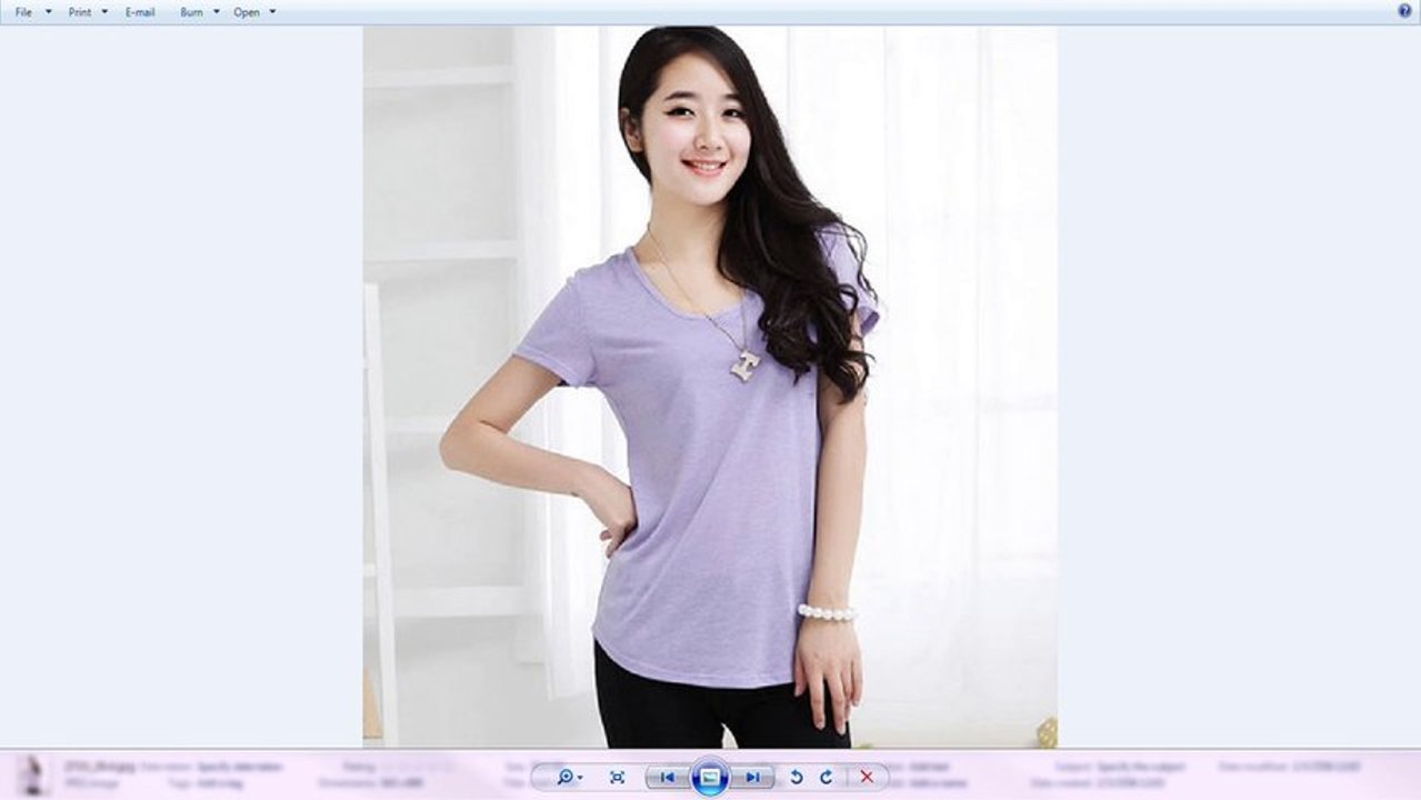 เสื้อผ้าแฟชั่นขายส่ง นำเข้า ฟรีไซส์ สีม่วง - พร้อมส่งHD2733 ราคา535บาท