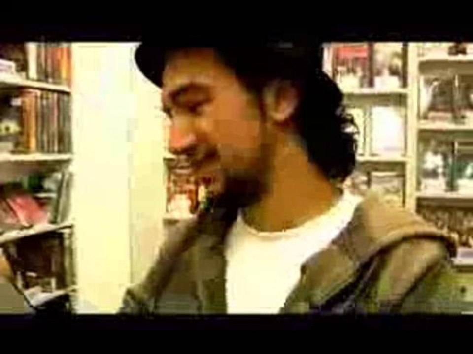 
        Benno Fürmann über Knöpfe und Knilche | Filmcheck & Interview
      