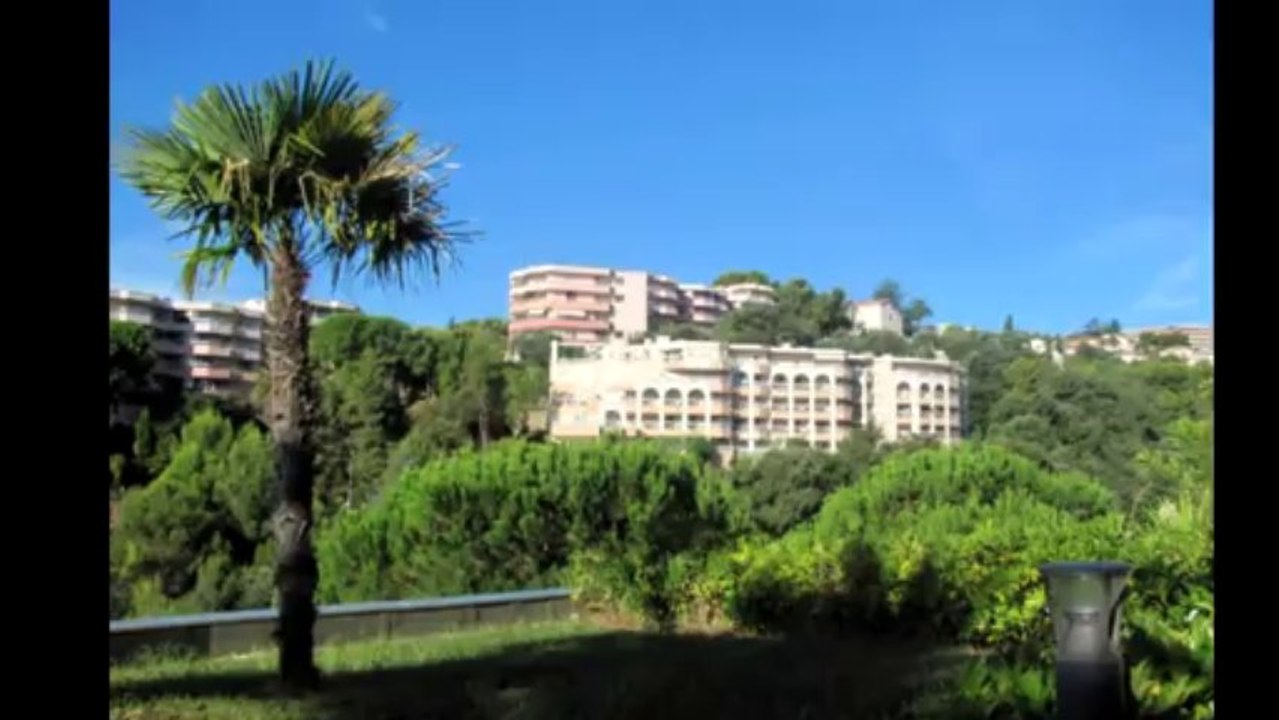 Location Vide - Appartement Nice (Fabron) - 460 + 90 € / Mois